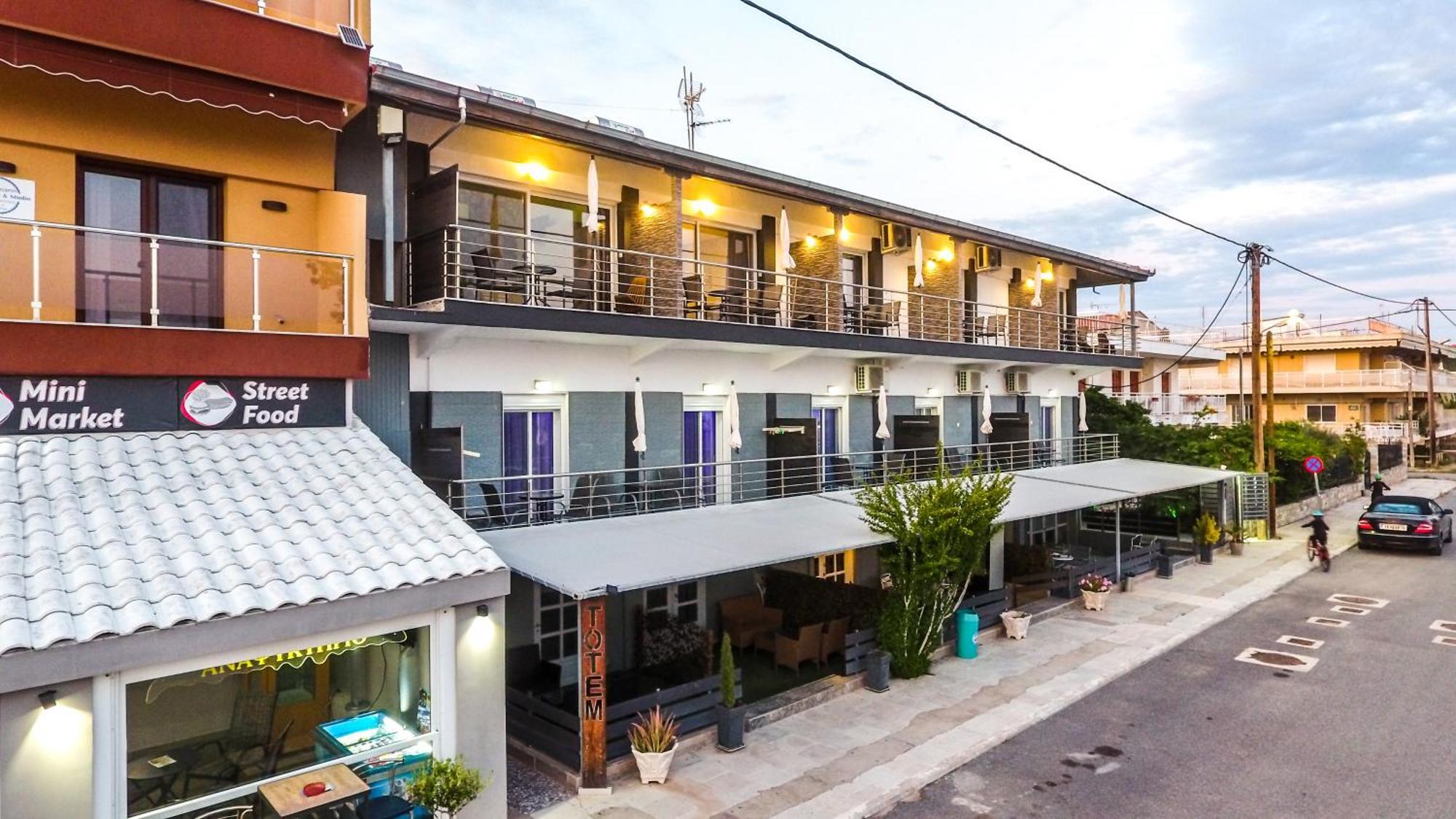 Totem Apartments 네아 플라기아 외부 사진
